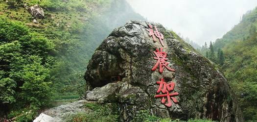 非人哉九月被困未知空间,烈烈营救失败,玉总成救星却不舍得出去